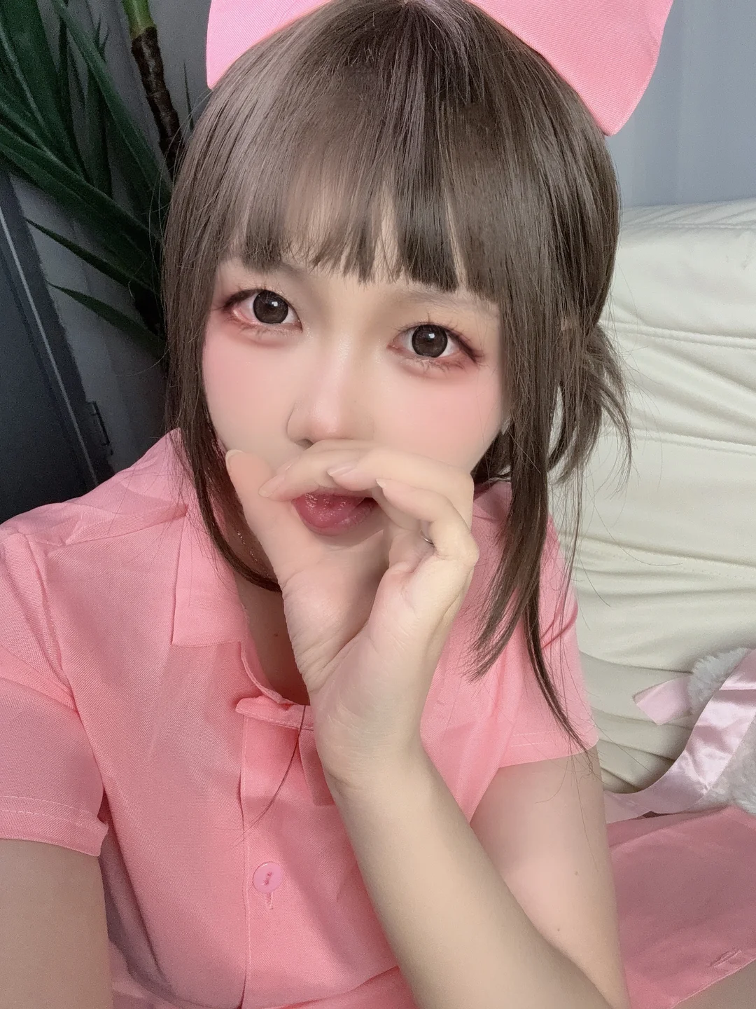 洛桑w伊梓_No_018_2025年07月会员_粉护士_28P_143MB_ tg@simisebaisi 【丝足阁】013.webp